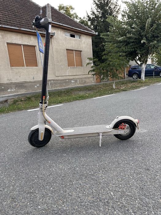 Trotineta Xiaomi Mi 3