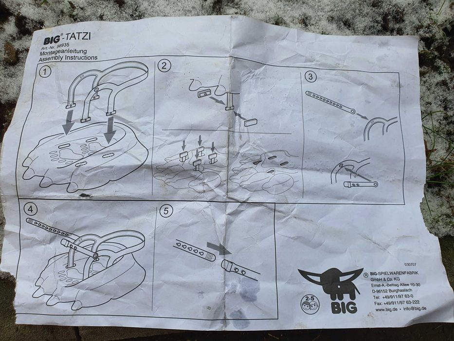 Forme de nisip sau zăpadă Yeti de la BIG