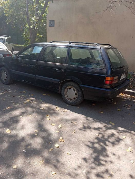 Продам volkswagen Passat 1989года