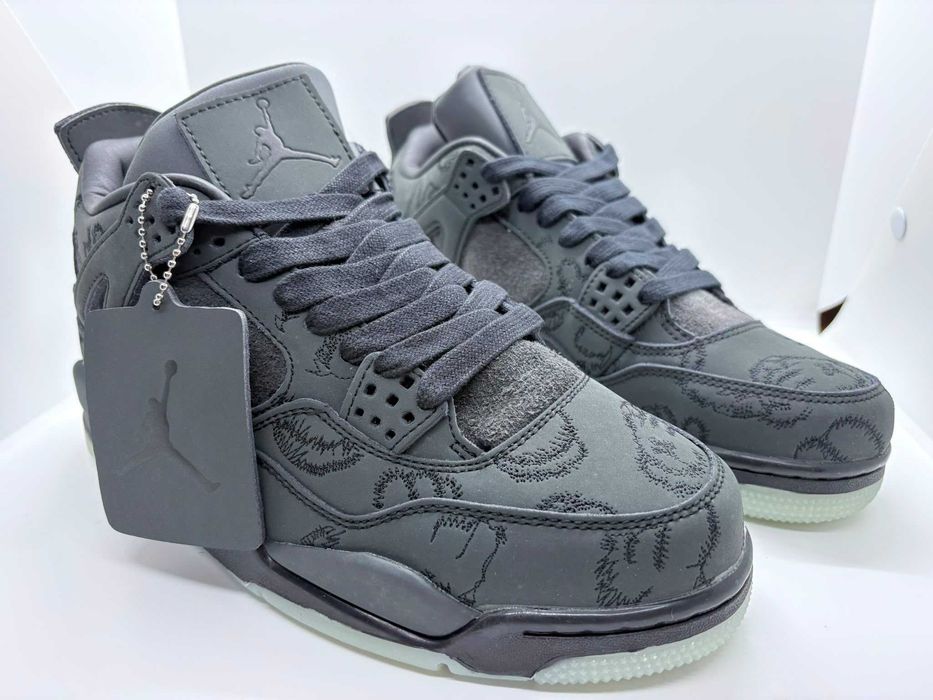 Nike Air Jordan 4 Kaws Black Livrare Verificare