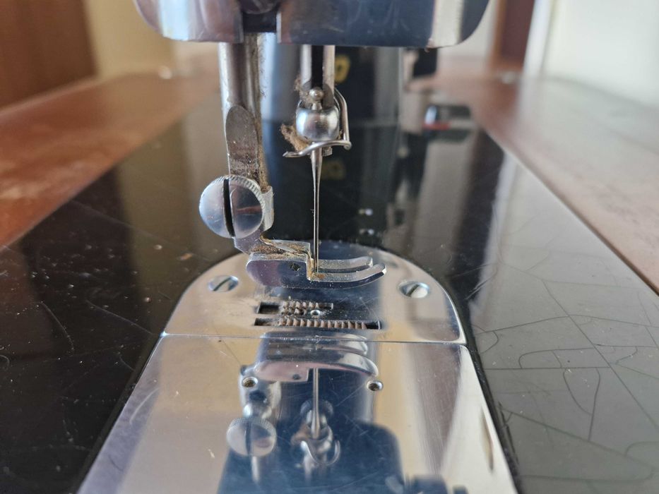 Продавам шевна машина Панония