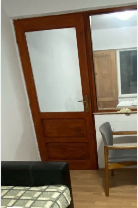 Tamplarie lemn 150 lei