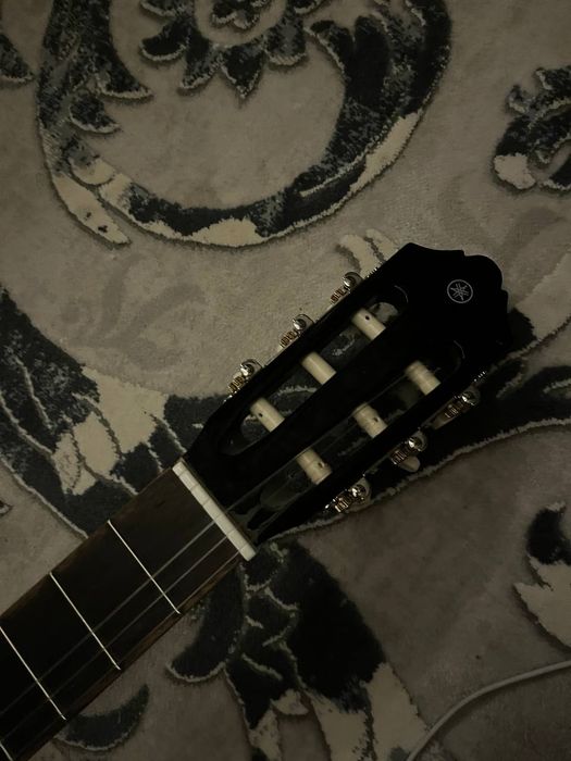 Гитара Yakmaha C40