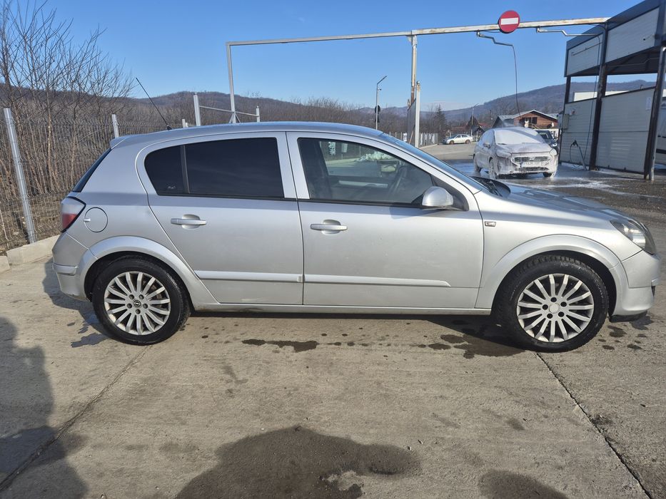 Opel Astra H 1.7 cdti