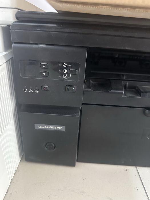 Продам два принтера hp б/у неисправные