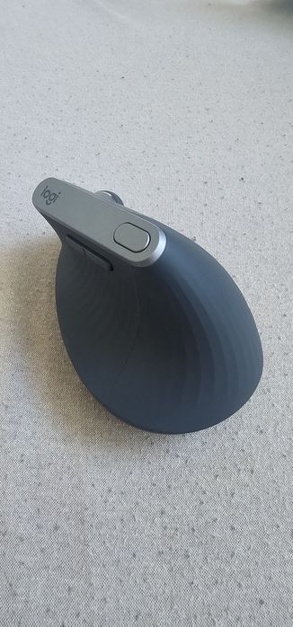 Logitech MX vertical