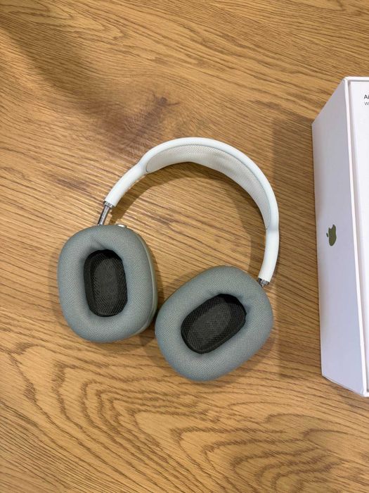 Apple AirPods Max (Generația 1, Lightning) — Pachet Complet