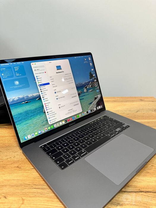 MacBook Pro 16” 2019 — Core i7 / 16GB / 512GB SSD
