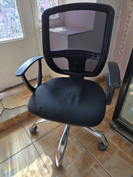 Продам кресла офисные