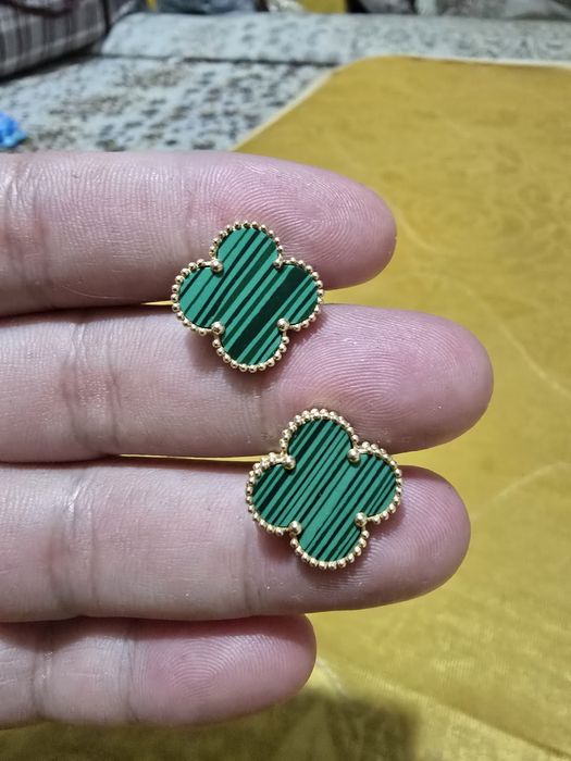 Золотой серьги 3.8 гр за 40