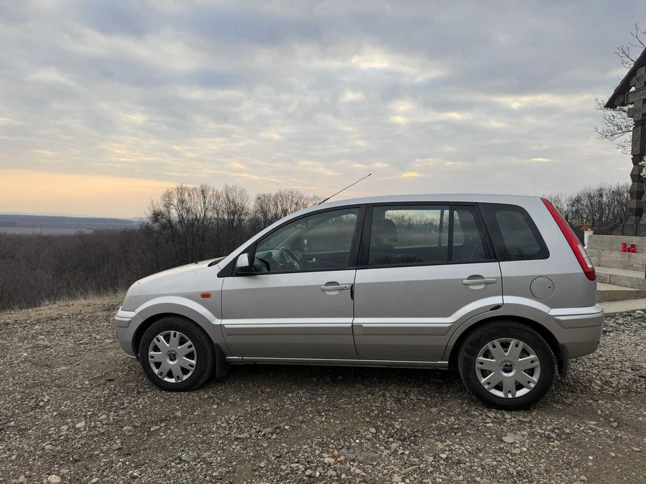 Ford Fusion 1.4 benzina 2010