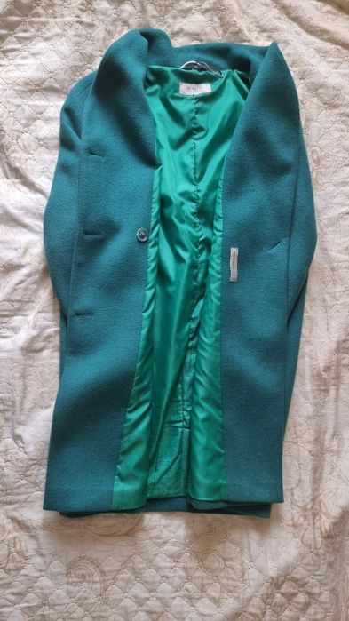 Продам осеннее пальто