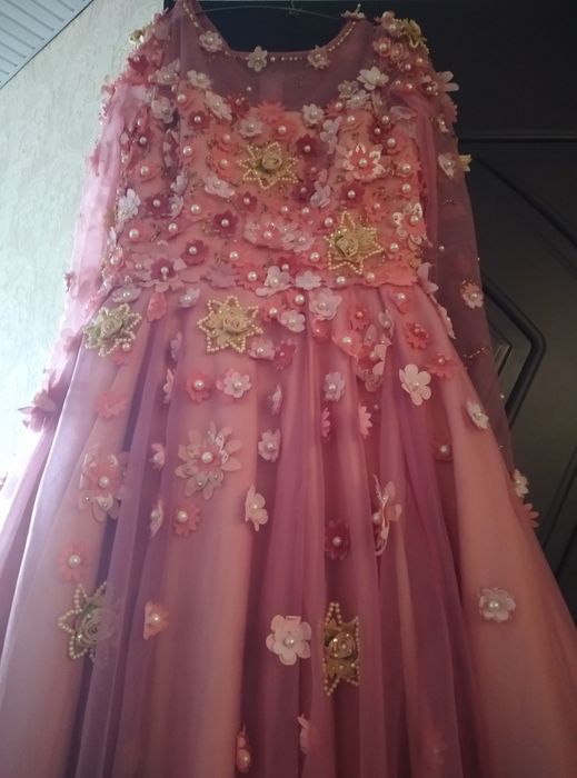 Платье красивое бахор