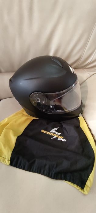 Каска Scorpion EXO920 със Sena