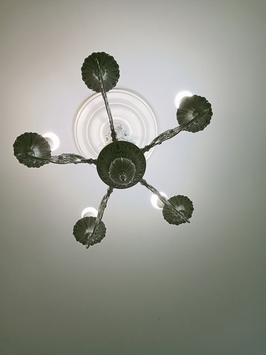 Люстры 3шт отличным состоянием.