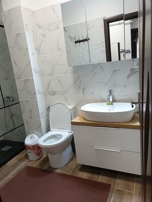 Inchiriez Apartament 2 camere