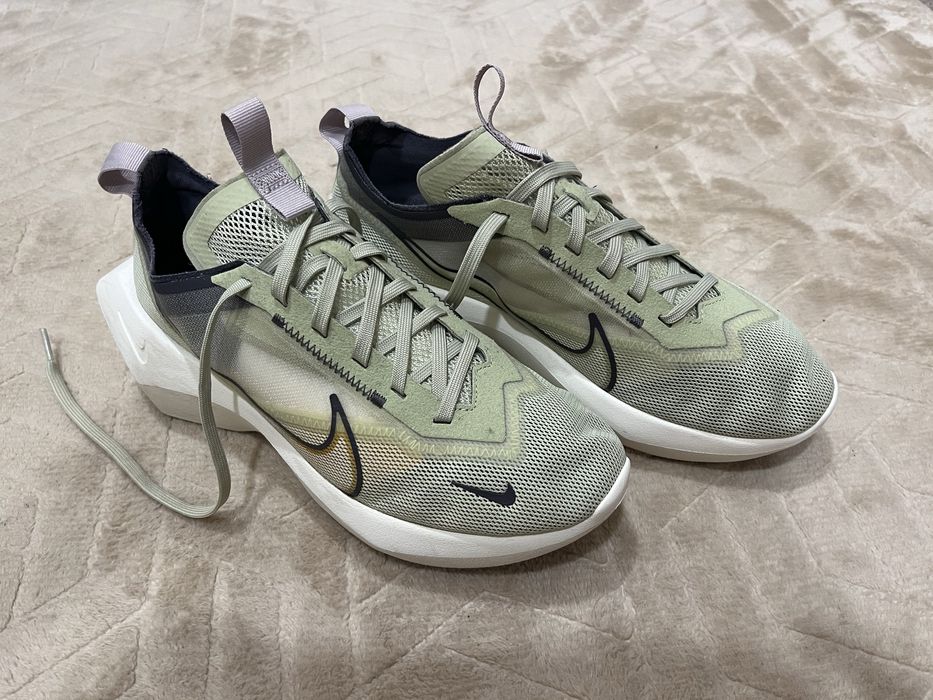 Дамски маратонки Nike vista lite