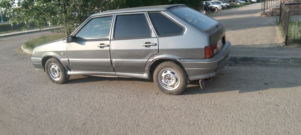 Продам ВАЗ 2114 бинзин