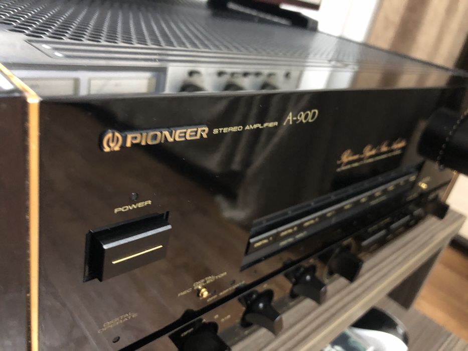 Pioneer A 90D интегральный усилитель