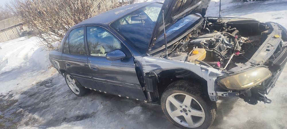 Продам два Опеля