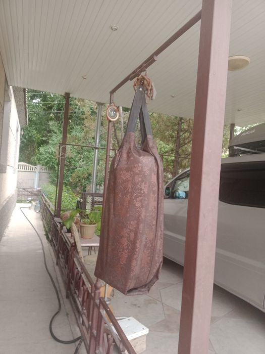 Боксёрская груша.