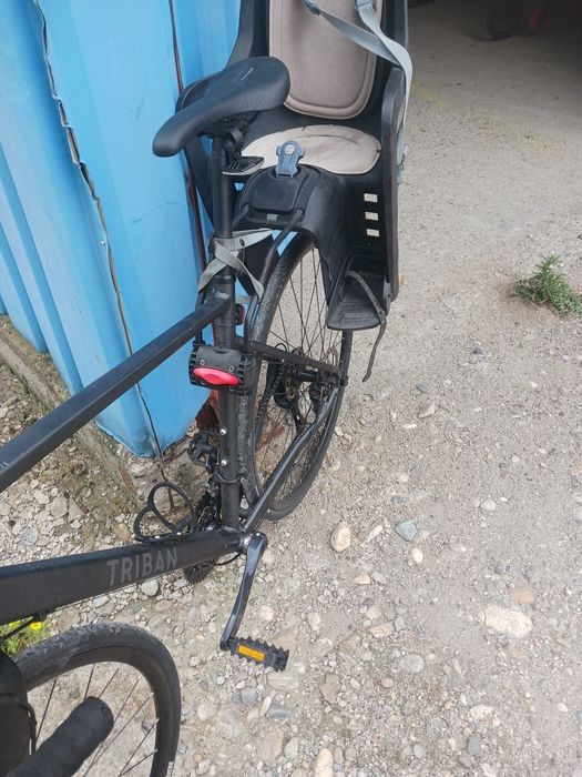 Vând bicicleta tip cursiera triban 500 cadru carbon