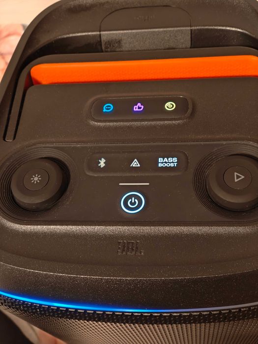 Boxa JBL partybox 120, impecabila, foarte puțin folosita