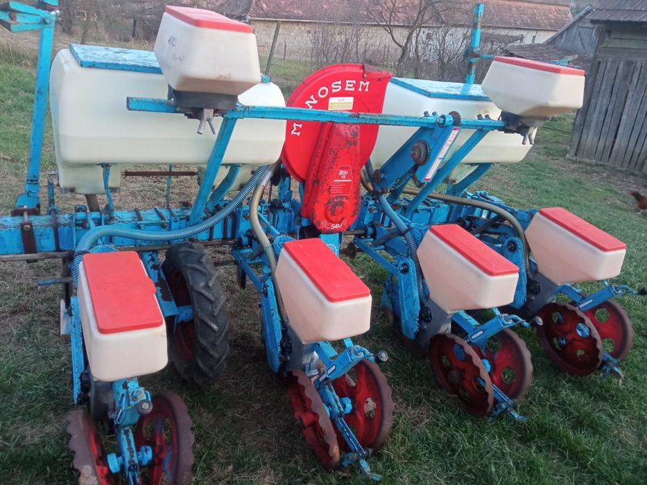 Semnatoare porumb Monosem ng plus roata pro pnu