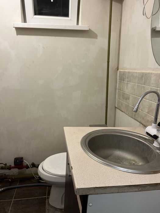 Сдам времянку Уральск.