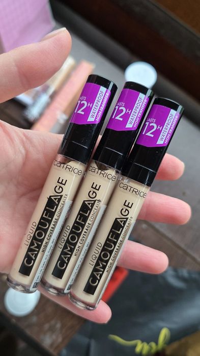 Lot 3 buc Corectoare Catrice