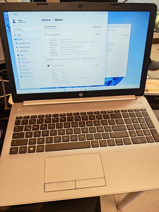 HP 255 G7 Ryzen 5 3500u 16/256gb Radeon Vega 2GB Amanet Crangasi Lazar