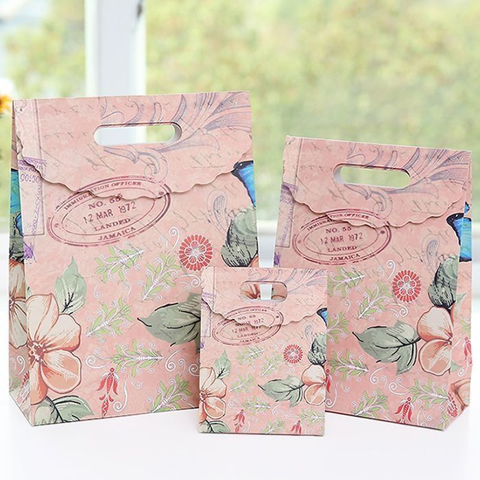 Пакеты подарочные