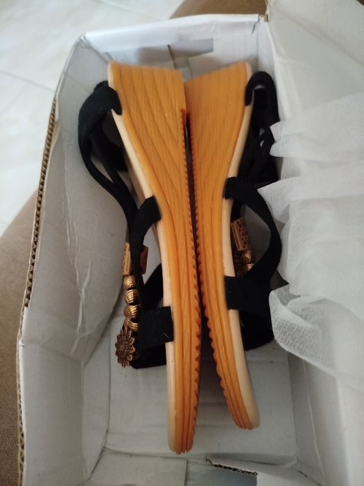 Летни сандали меки и удобни