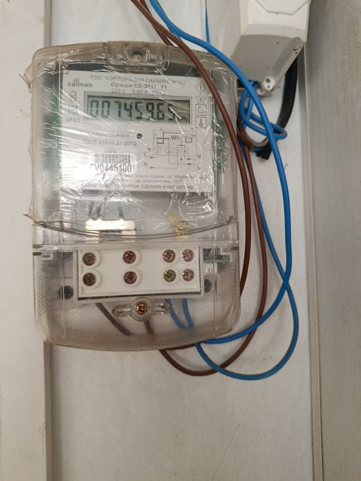 Весы , Холодильник,микроволновка ,холодильник