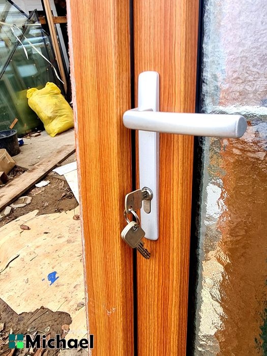 Usa intrare PVC,Gaulhofer,Austria(Rene 8461)