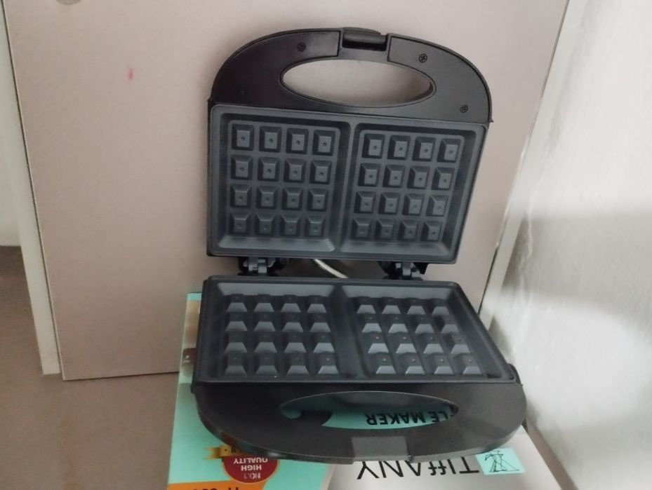 Вафельница новый  Tiffany