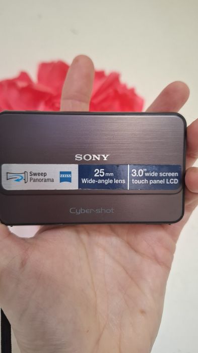 Компактен дигитален фотоапарат камера Sony DSC  T99