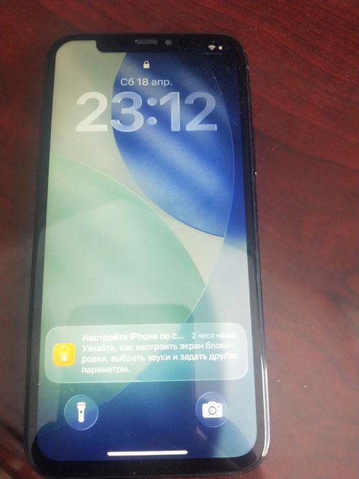 Продам айфон 11 про