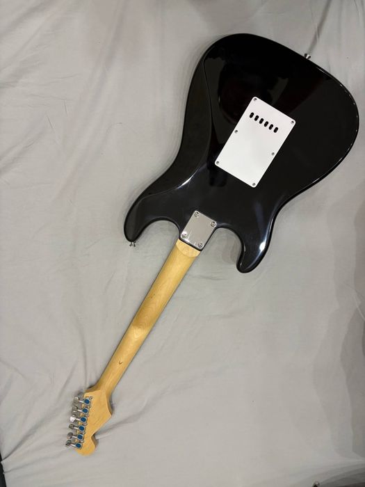 Электрогитара 3 сингла