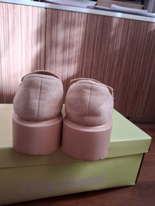 Дамски обувки 40