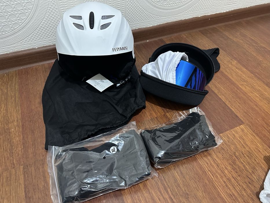 Шлем для сноуборда/лыжи