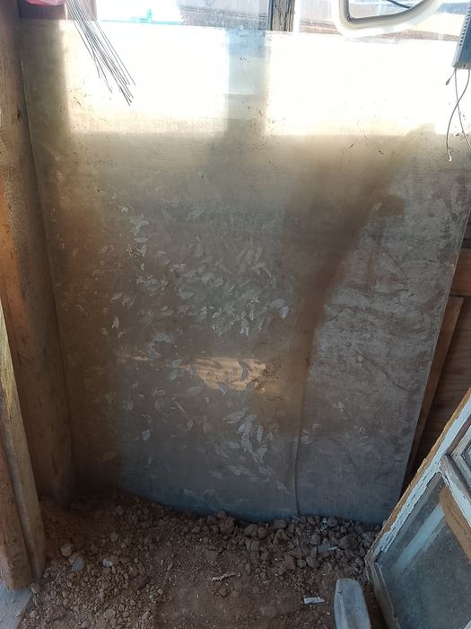 Вещи отдам даром