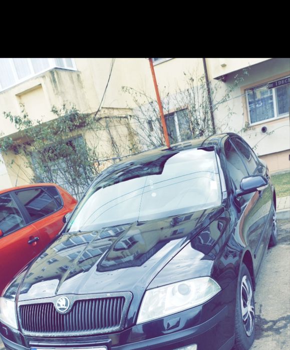 Vând Skoda Octavia .