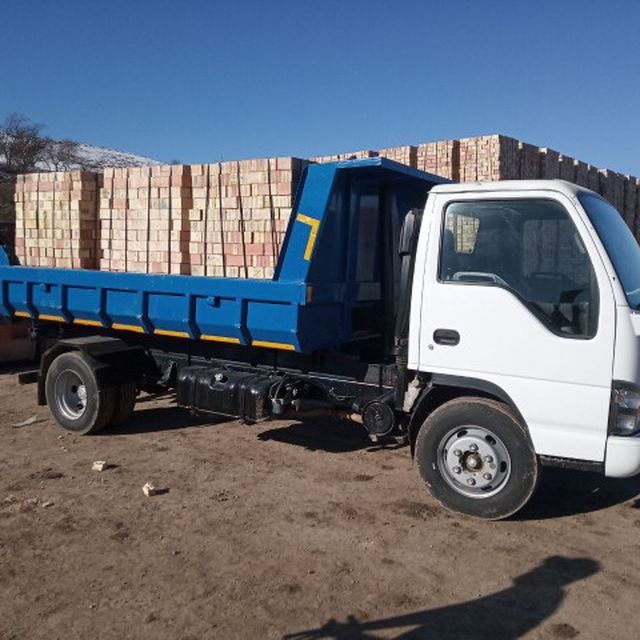 Вывоз мусор исузи.  Vivoz musor ISUZI. Строи мусир 24/7