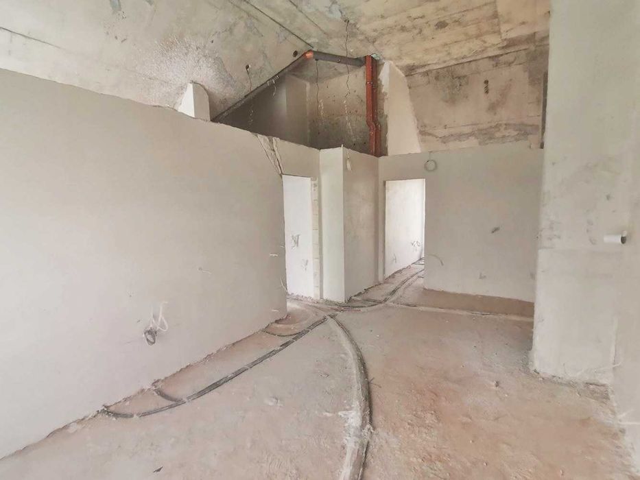 Продава се Тристаен апартамент в София, Център - 101 кв.м за 2179 €/кв.м - Снимка #10