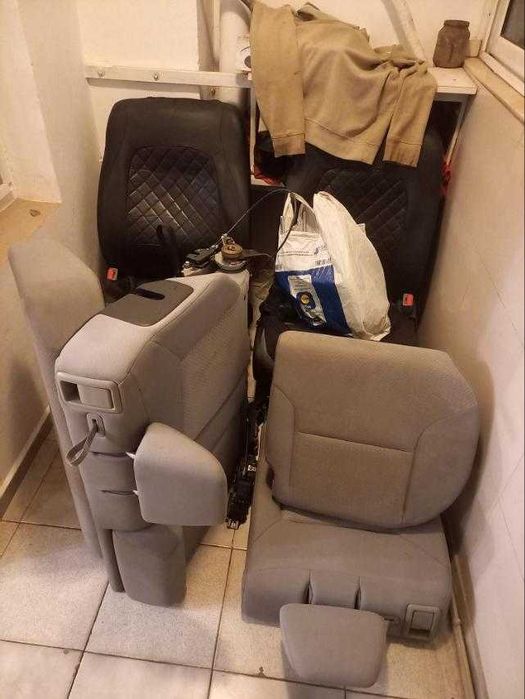 Седалки и кори за врати за Хонда ЦР-В 2016г