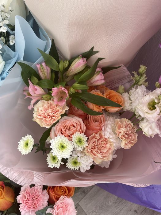 Продам цветы отличные