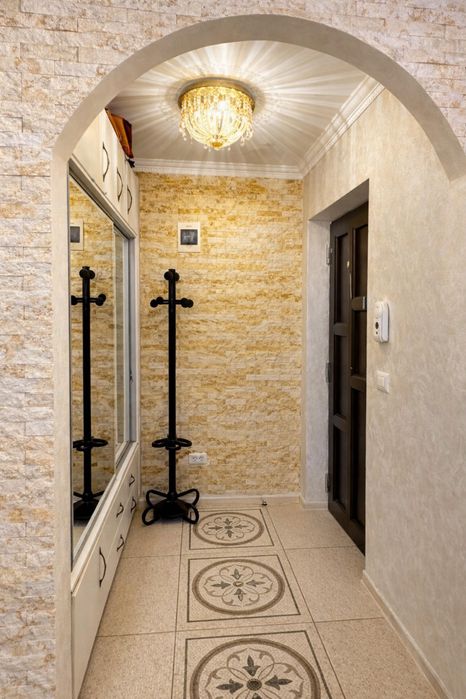 Apartament 3 camere, 74 mp – finisaje de lux -parcare  - zona Tătărași