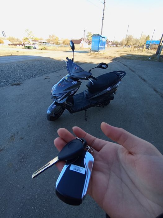 Скутер М8 125 куб