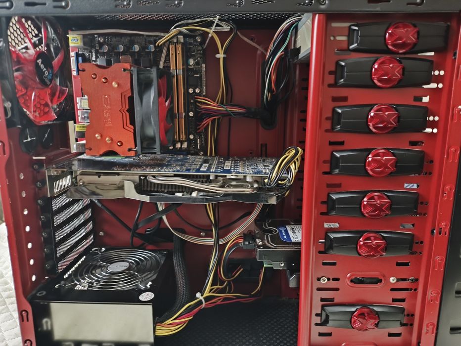 Продается компьютер в отличном состоянии.